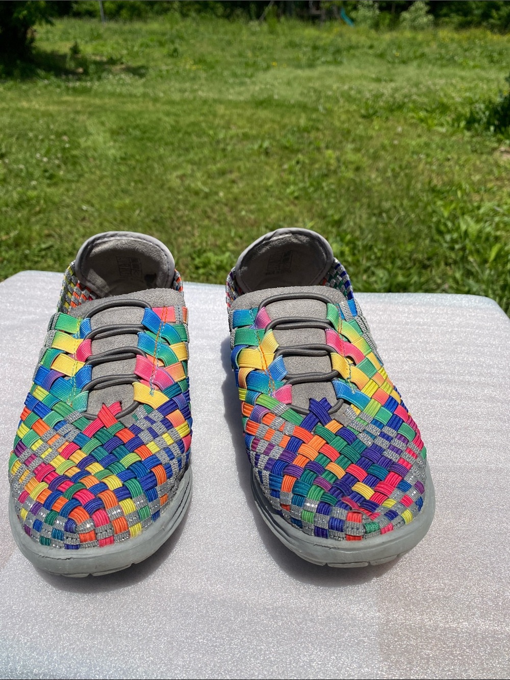 Bernie Mev Women's Size Euro 37 US 7 Rainbow Victoria Woven Slip On Sneakers